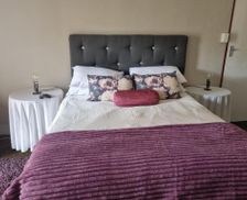 South Africa Gauteng Boksburg vacation rental compare prices direct by owner 28831191