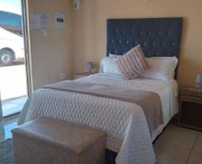 South Africa North West Rustenburg vacation rental compare prices direct by owner 28917673
