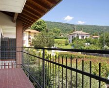 Italy Lombardy Cocquio Trevisago vacation rental compare prices direct by owner 28618100