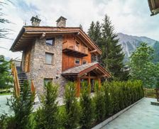 Italy Valle d'Aosta Courmayeur vacation rental compare prices direct by owner 26905735