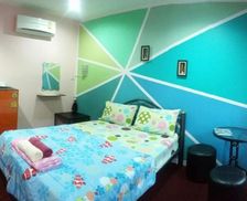 Thailand Chon Buri Province Ko Si Chang vacation rental compare prices direct by owner 27803383