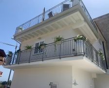 Italy Sicily Capo dʼOrlando vacation rental compare prices direct by owner 27850685