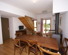 France Nord-Pas-de-Calais Eppe-Sauvage vacation rental compare prices direct by owner 4041908