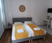 Poland Lesser Poland Nowy Sącz vacation rental compare prices direct by owner 26816736