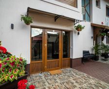 Romania Bacău Bacău vacation rental compare prices direct by owner 28534114