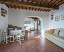 Italy Tuscany Palaia vacation rental compare prices direct by owner 28103425