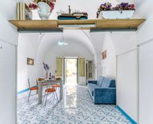 Italy Apulia Santa Cesarea Terme vacation rental compare prices direct by owner 35204202