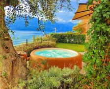Italy Veneto Brenzone sul Garda vacation rental compare prices direct by owner 27682286