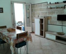 Italy Apulia Torre Lapillo vacation rental compare prices direct by owner 29171086