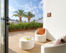 Spain Ibiza Playa d'en Bossa vacation rental compare prices direct by owner 28233832