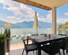 Italy Lombardy Maccagno Superiore vacation rental compare prices direct by owner 27083684