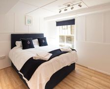 United Kingdom Essex Burnham-on-Crouch vacation rental compare prices direct by owner 28488322