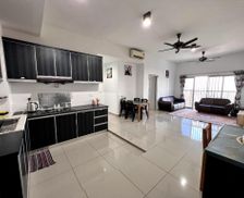 Malaysia Selangor Puchong vacation rental compare prices direct by owner 29208047