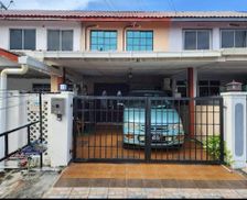 Malaysia Sabah Sandakan vacation rental compare prices direct by owner 27685750
