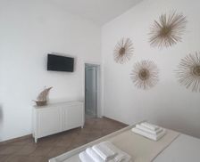 Italy Apulia Leuca vacation rental compare prices direct by owner 28923788