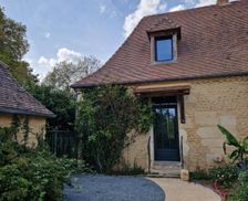 France Aquitaine La Douze vacation rental compare prices direct by owner 27953077