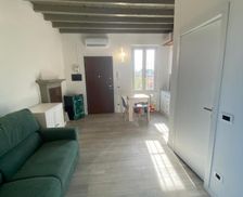 Italy Lombardy Gessate vacation rental compare prices direct by owner 29165055