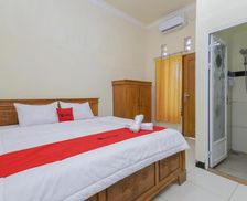 Indonesia East Java Pasuruan vacation rental compare prices direct by owner 28069906