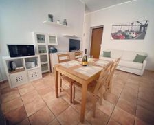 Italy Piedmont Intra vacation rental compare prices direct by owner 27874076