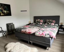 Belgium Antwerpen Province Oud-Turnhout vacation rental compare prices direct by owner 26998158