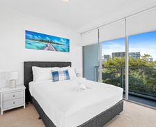 Australia Queensland Gold Coast vacation rental compare prices direct by owner 28513408