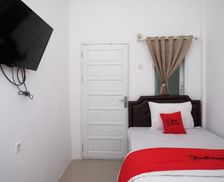 Indonesia South Sulawesi Parepare vacation rental compare prices direct by owner 35768648