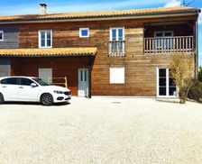 France Nouvelle-Aquitaine Chasseneuil-du-Poitou vacation rental compare prices direct by owner 28792391