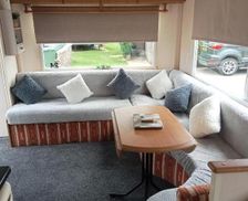 United Kingdom Norfolk Great Yarmouth vacation rental compare prices direct by owner 29379056