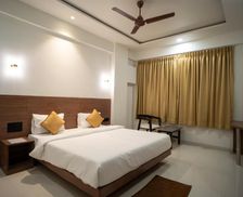 India Maharashtra Solapur vacation rental compare prices direct by owner 29112551