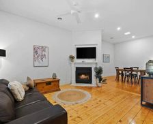 Australia Victoria Ballarat vacation rental compare prices direct by owner 28461476