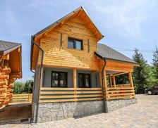 Romania Harghita Topliţa vacation rental compare prices direct by owner 28998529