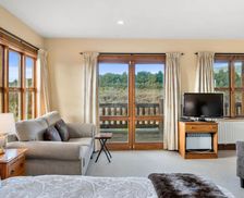 New Zealand Manawatu National Park vacation rental compare prices direct by owner 13996825