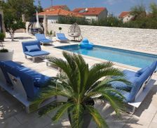 Croatia Brac Island Supetar vacation rental compare prices direct by owner 23760108