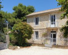 France Languedoc-Roussillon Saint-Victor-la-Coste vacation rental compare prices direct by owner 32308542