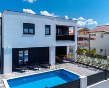 Croatia Zadar County Vrsi vacation rental compare prices direct by owner 27430577