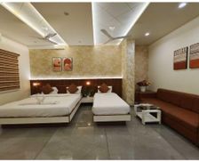 India Gujarat Jamnagar vacation rental compare prices direct by owner 26952356