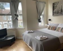 United Kingdom Greater London Ilford vacation rental compare prices direct by owner 26929680