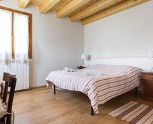 Italy Veneto Correzzola vacation rental compare prices direct by owner 18956981