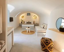 Greece Santorini Pyrgos vacation rental compare prices direct by owner 29503896