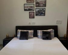 India Rajasthan Udaipur vacation rental compare prices direct by owner 27778086