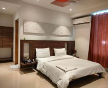 India Maharashtra Sangli vacation rental compare prices direct by owner 35586132