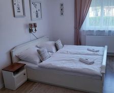 Hungary Gyor-Moson-Sopron Mosonmagyaróvár vacation rental compare prices direct by owner 15220679