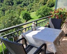 Italy Lombardy Tignale vacation rental compare prices direct by owner 29079353