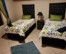 South Africa KwaZulu-Natal Mtubatuba vacation rental compare prices direct by owner 28325032