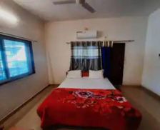 India Gujarat Rājpīpla vacation rental compare prices direct by owner 28599692