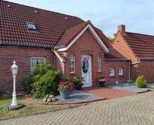 Germany Lower-Saxony Jemgum vacation rental compare prices direct by owner 28114991