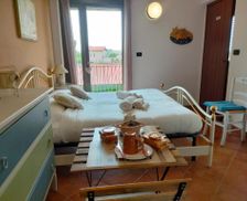 Italy Piedmont La Loggia vacation rental compare prices direct by owner 29252728