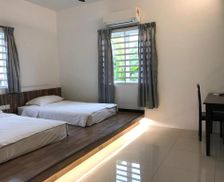 Malaysia Perak Ipoh vacation rental compare prices direct by owner 27923510