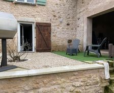 France Grand Est Thuilley-aux-Groseilles vacation rental compare prices direct by owner 28816403