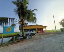 Malaysia Selangor Sungai Besar vacation rental compare prices direct by owner 28608231